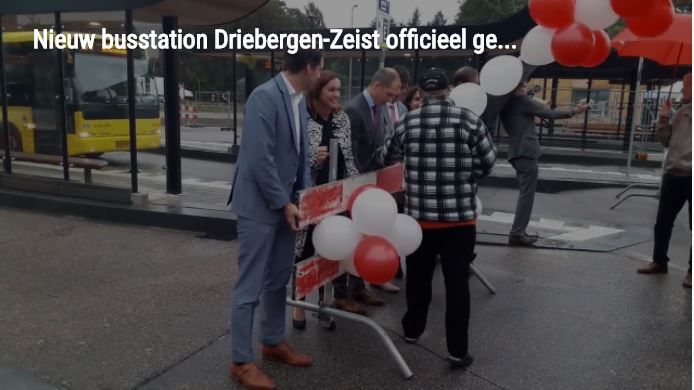 feestelijke openen busstation